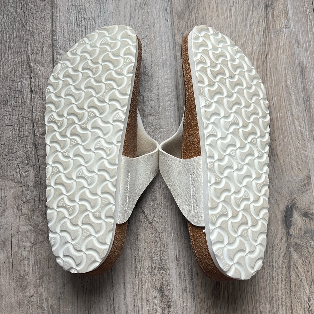 Birkenstock Gizeh Sandal Size 41 White - Picture 4 of 10